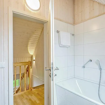 Дом отдыха Gorgeous In Ostseeresort With Sauna
